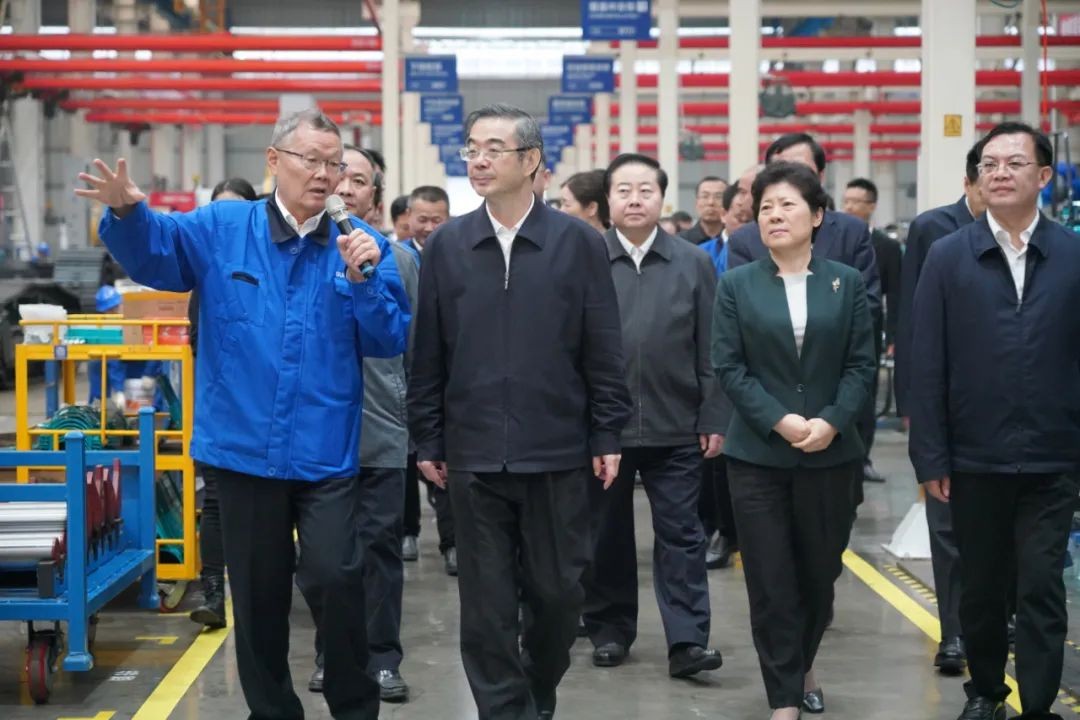 周强调研山河智能:加强知识产权保护 服务创新驱动发展