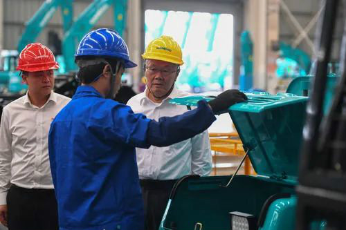 “智慧工厂”引领“生产节拍”——91插插视频智能一探究竟